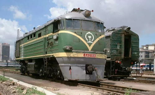 西瓜、橘子、老虎、藍(lán)貓……讓人大開(kāi)眼界的中國(guó)火車機(jī)車簡(jiǎn)譜及花名